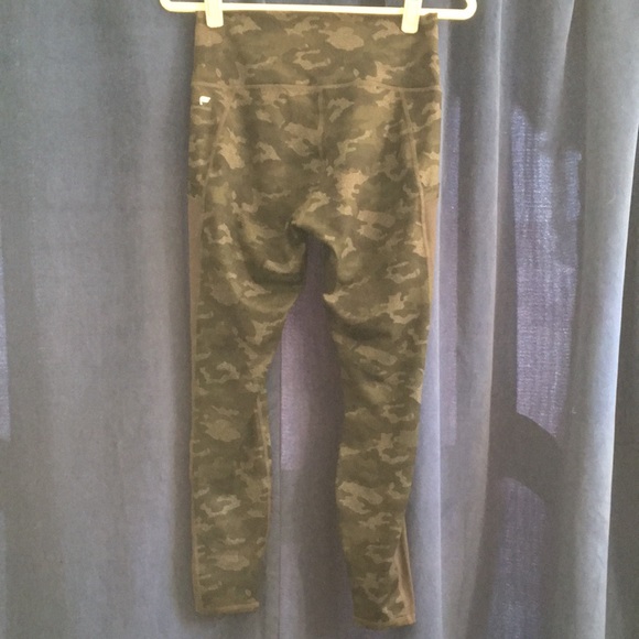 Fabletics | Power Hold Yoga Pants - Picture 3 of 7